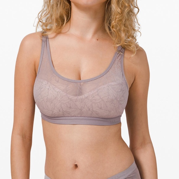 NWT Lululemon Shadow Mesh Bra Leaf - Picture 6 of 8